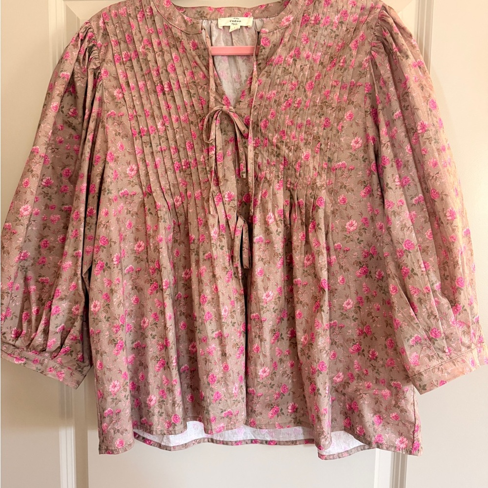 entro Pink Floral Pintuck Tie-Neck Blouse - Picture 2 of 4